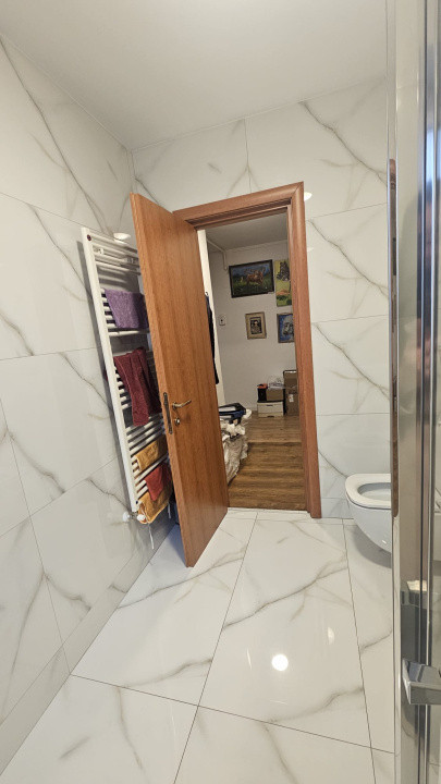 Apartament de vanzare 1 camera 42mp+balcon 5 mp zona Muzeul Apei