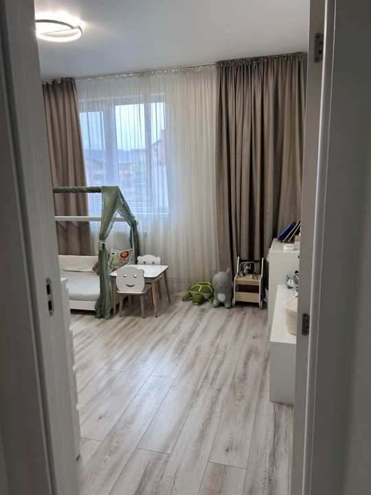 Apartament 3 CAMERE SU 43MP, ZONA CETĂȚII