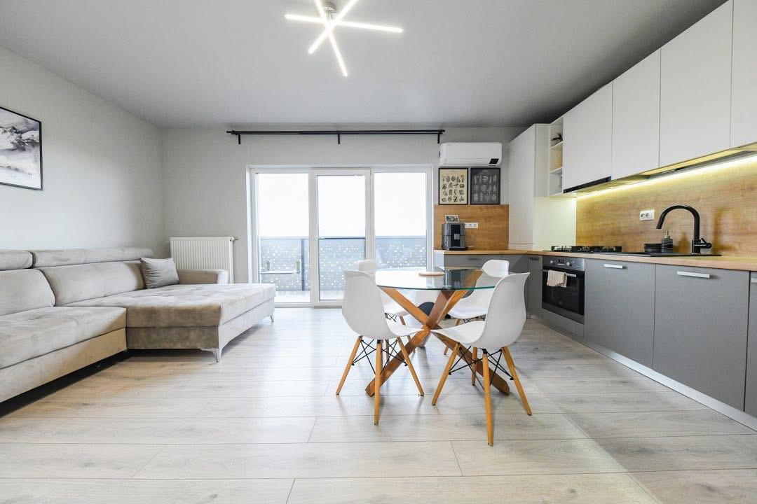 Apartament 2 CAMERE, SU 46MP, ZONA TEILOR