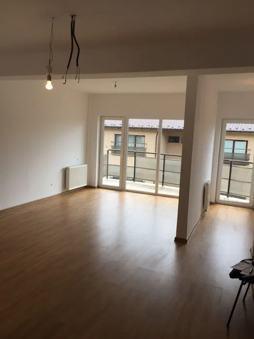 Apartament 1 CAMERĂ, ZONA STEJARULUI