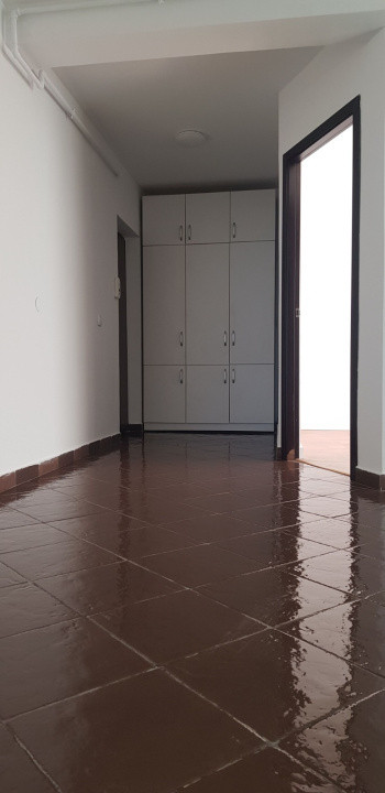 Apartament cu 3 CAMERE, 59MP, ZONA EROILOR