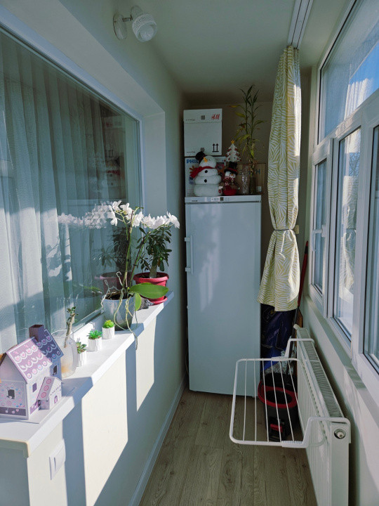 Apartament 4 CAMERE, SU 77MP, MĂNĂȘTUR