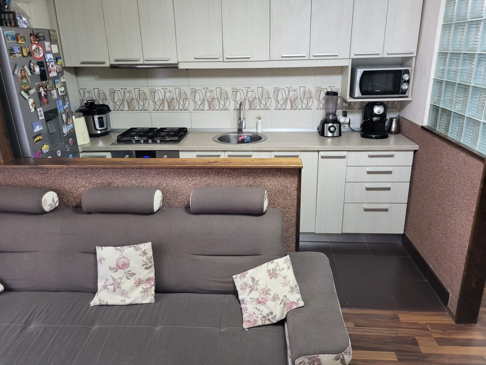 Apartament 3 CAMERE, 79MP ZONA EROILOR