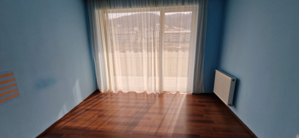 Garsonieră 1 CAMERĂ, SU41 MP, ZONA PORII