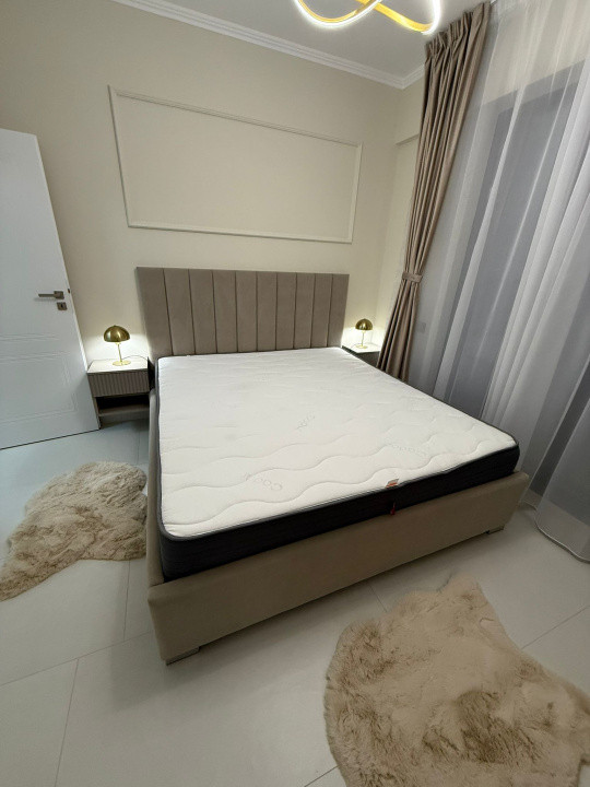 Apartament de vanzare semidecomandat ,2 camere 47 mp , zona Vivo