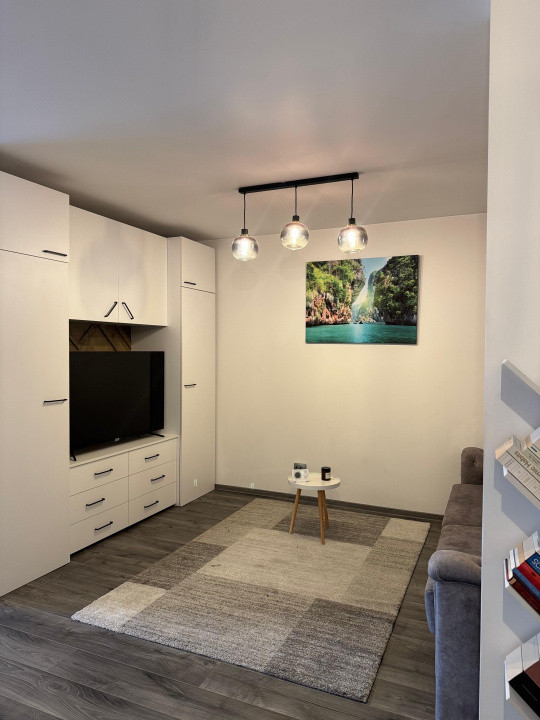 Apartament de vanzare semidecomandat ,2 camere 52,04 mp , zona Calea Baciului 