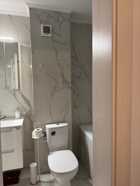 Apartament de vanzare semidecomandat ,2 camere 52,04 mp , zona Calea Baciului 