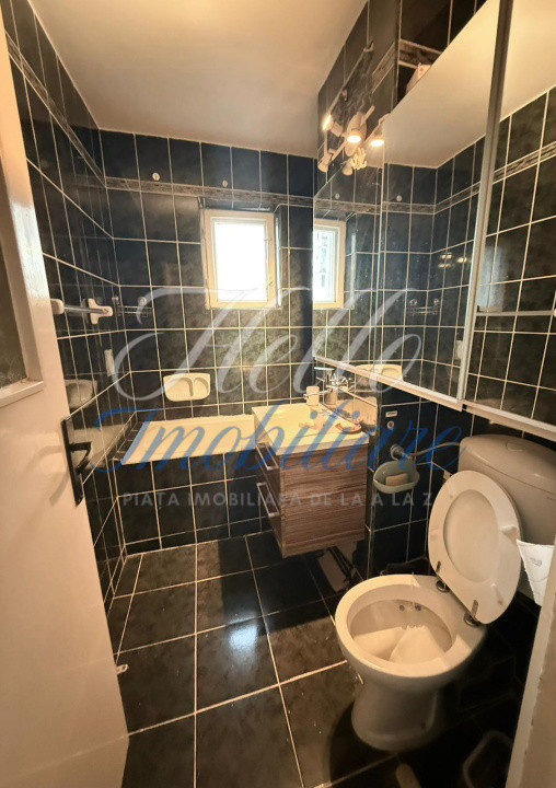 Vand apartament 2 camere 49mp+balcon 3mp ,zona Grigorescu