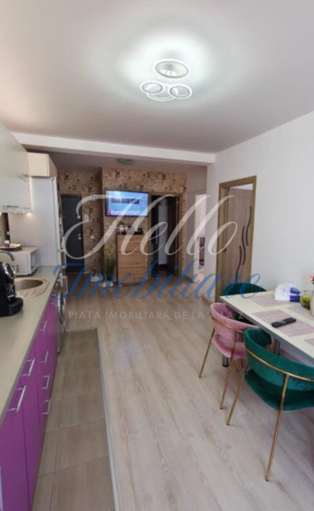 Vand apartament 2 camere 54mp +2 balcoane 12mp zona Porii