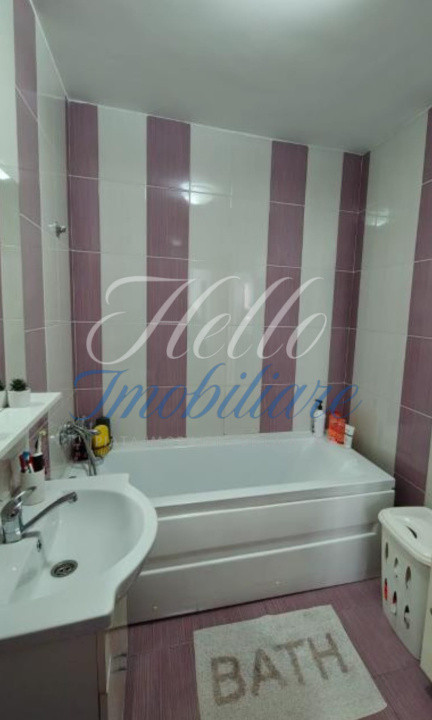 Vand apartament 2 camere 54mp +2 balcoane 12mp zona Porii