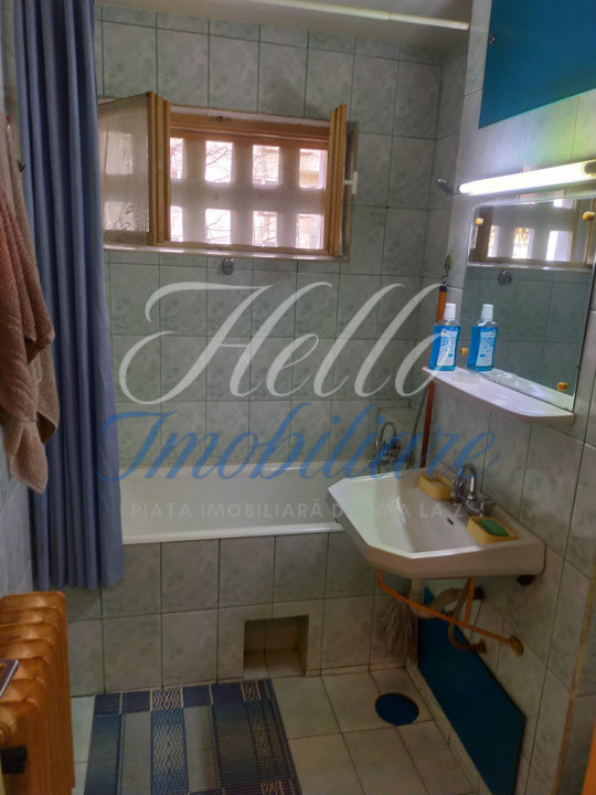 Vand apartament 3 camere 65mp+balcon 4,5mp zona Manastur ,Cluj 