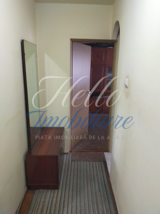 Vand apartament 3 camere 65mp+balcon 4,5mp zona Manastur ,Cluj 