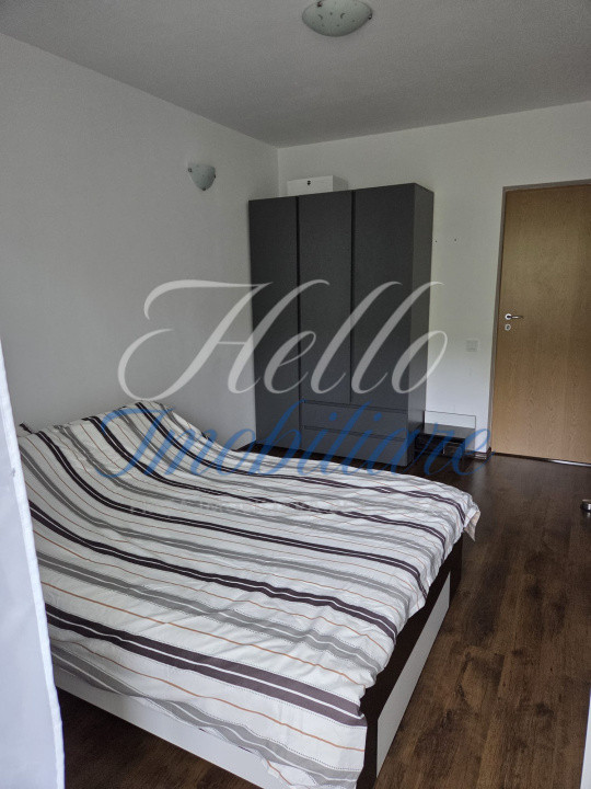 Apartament de vanzare semidecomandat ,2 camere 44mp , zona Stejarului