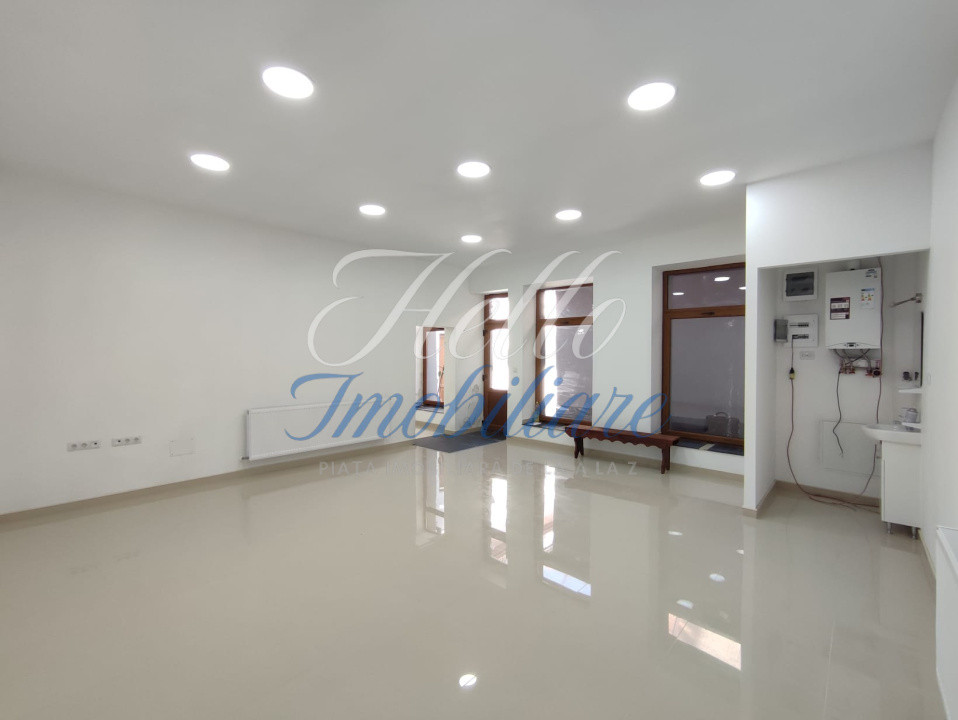 De vanzare spatiu comercial 92 mp zona Eroilor 