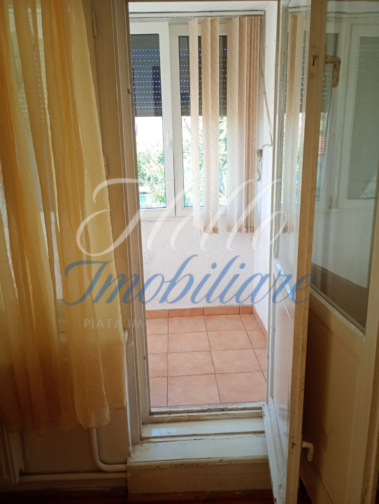 Inchiriere Casa/Vila 3 camere 2 bai 120 mp . zona Dambul Rotund