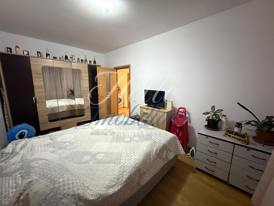 Apartament de vanzare semidecomandat ,2 camere 56,72 mp , zona Parcul Poligon 