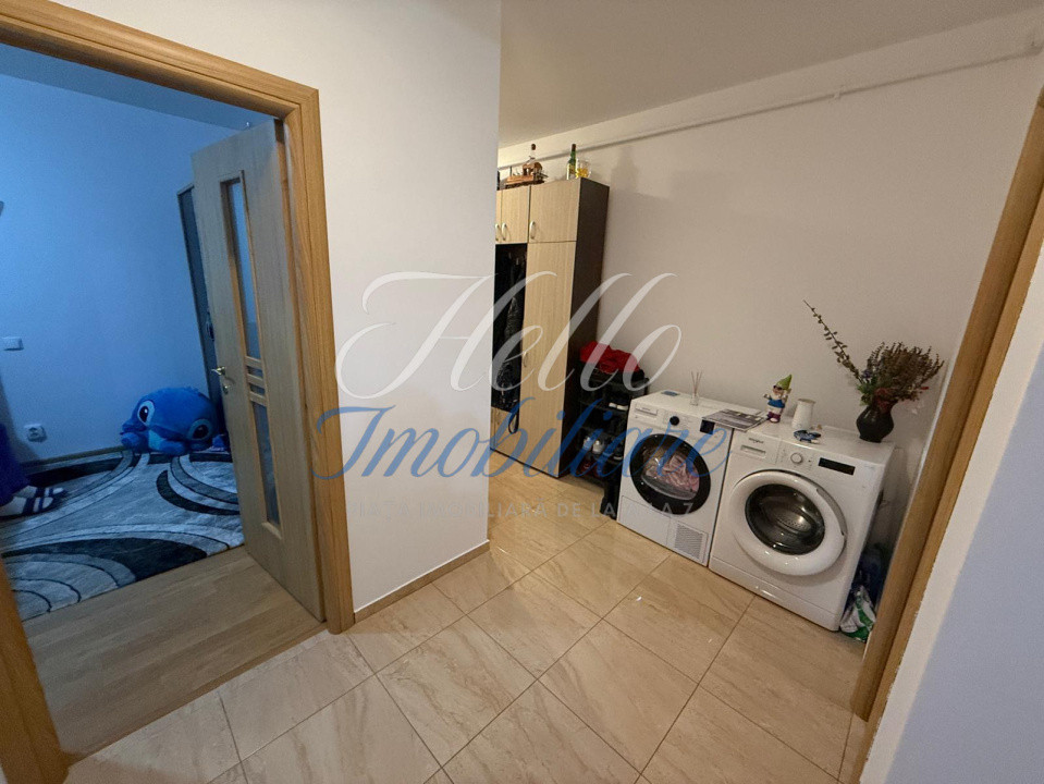 Apartament de vanzare semidecomandat ,2 camere 56,72 mp , zona Parcul Poligon 