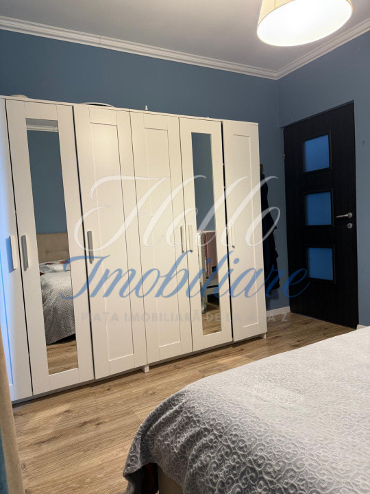 Apartament de vanzare semidecomandat ,3 camere 80 mp , zona Eroilor floresti 