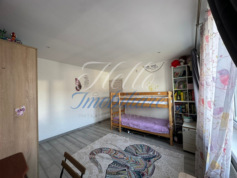 Apartament de vanzare semidecomandat ,3 camere 73,25 mp , zona Florilor 