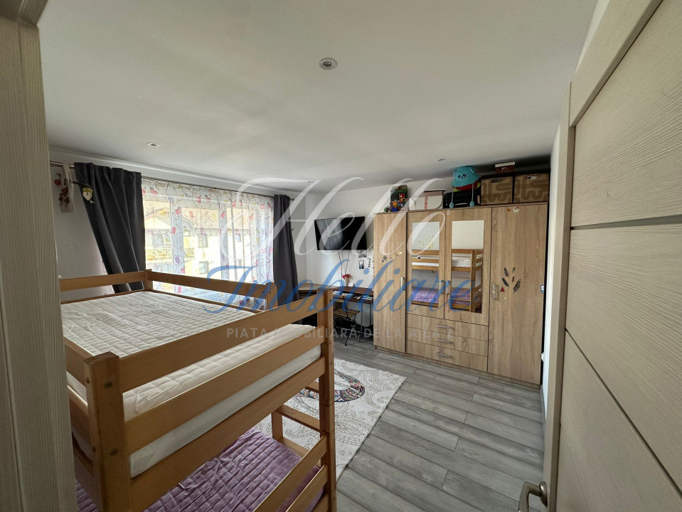 Apartament de vanzare semidecomandat ,3 camere 73,25 mp , zona Florilor 