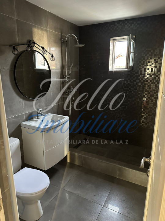 Apartament de vanzare semidecomandat ,3 camere 73,25 mp , zona Florilor 