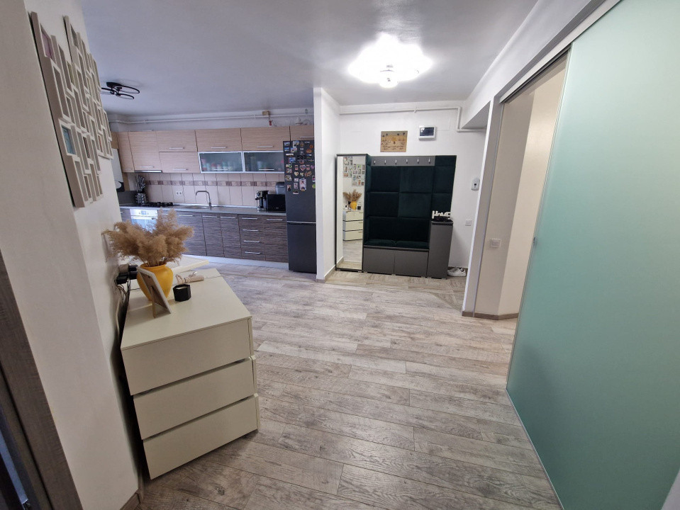 Apartament 3 camere 58,6 mp , Zona Florilor 