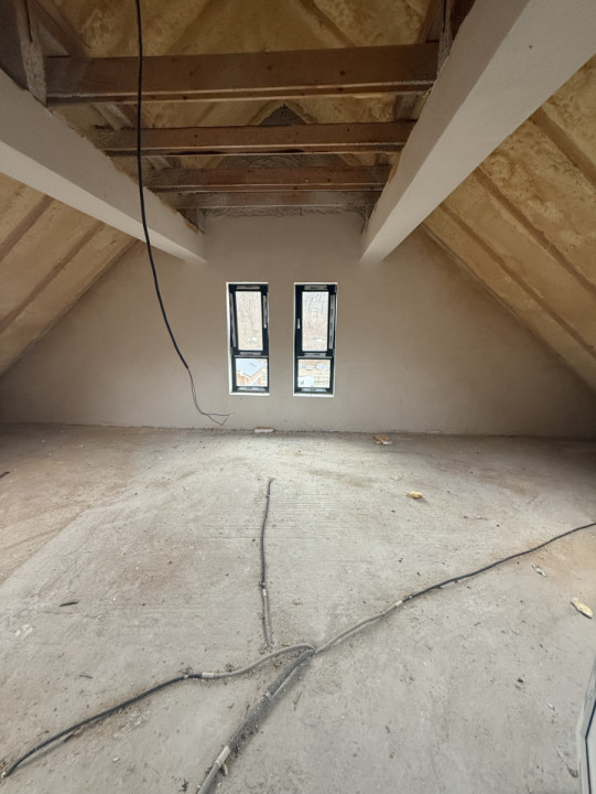 Duplex 135 mp - teren 200 mp - zona Tauti - Floresti