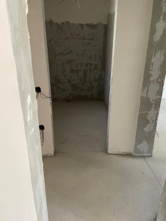 Apartament de vanzare semidecomandat ,2camere 51,3 mp , zona Muzeul apei