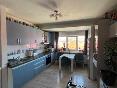Apartament 2 camere 47 MP , Zona EROILOR