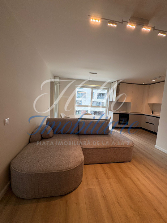 Apartament de vanzare semidecomandat ,2 camere 57mp , zona Vivo