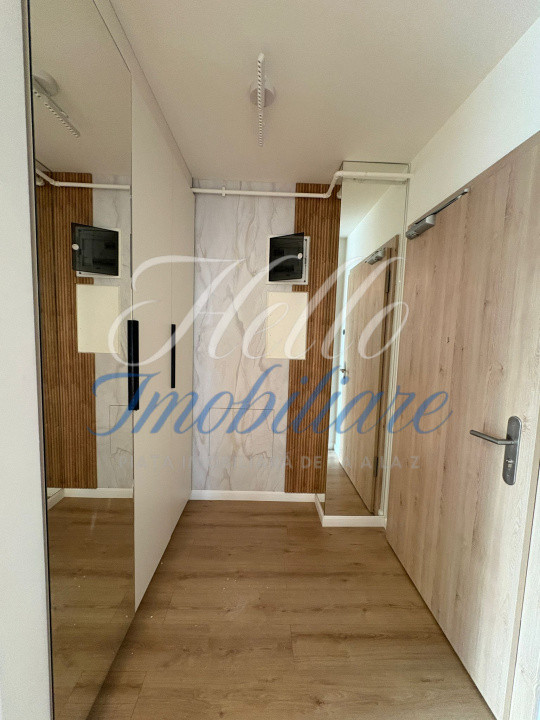 Apartament de vanzare semidecomandat ,2 camere 57mp , zona Vivo