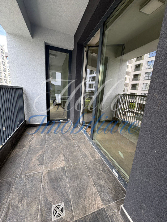 Apartament de vanzare semidecomandat ,2 camere 57mp , zona Vivo