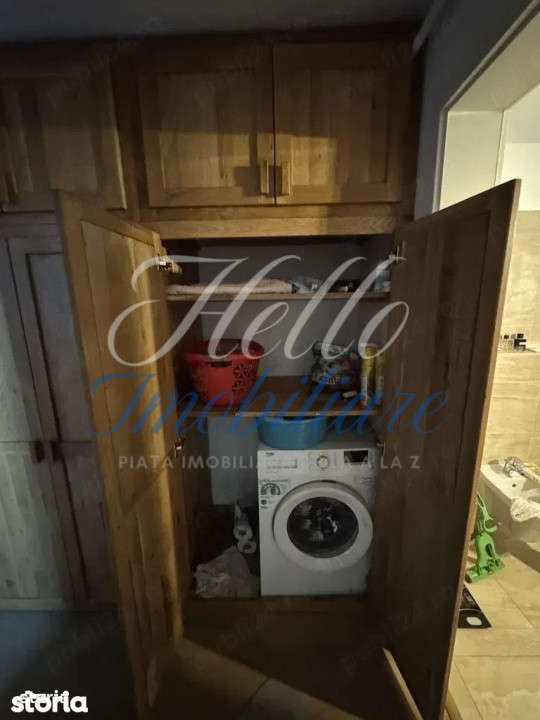 Apartament de vanzare semidecomandat ,3 camere 67 mp , zona Terra