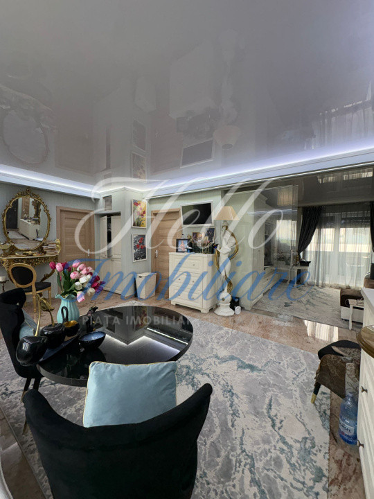 Apartament de lux cu 4 camere + birou, terasa si parcare subterana 