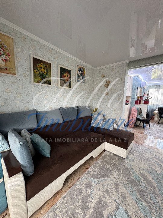Apartament de lux cu 4 camere + birou, terasa si parcare subterana 
