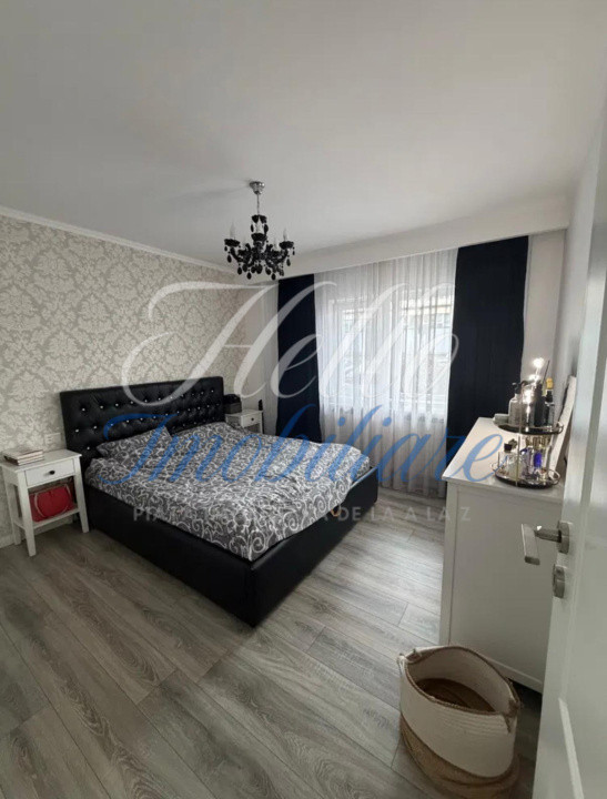 Apartament de vanzare Decomandat  ,3 camere 65 mp , zona Marasti