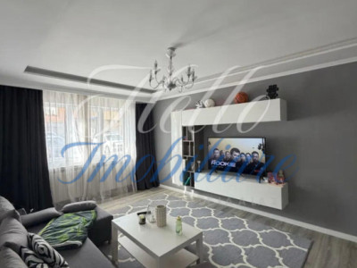 Apartament de vanzare Decomandat  ,3 camere 65 mp , zona Marasti