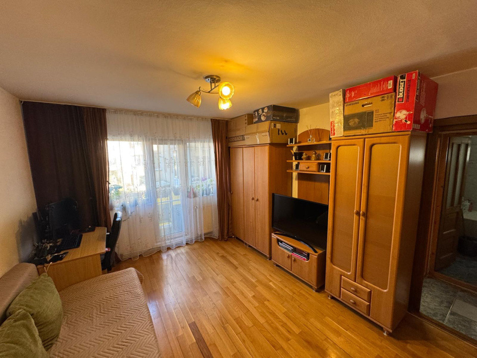Apartament de vanzare ,  43 mp ,2 camere Zona Grigorescu