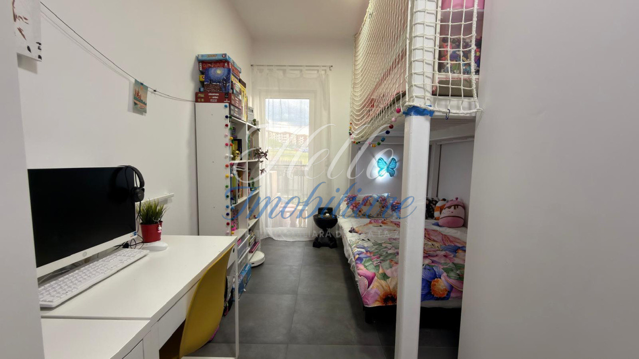 Apartament de vanzare ,3 camere 65 mp /GRADINA 51MP, zona SUB CETATE 