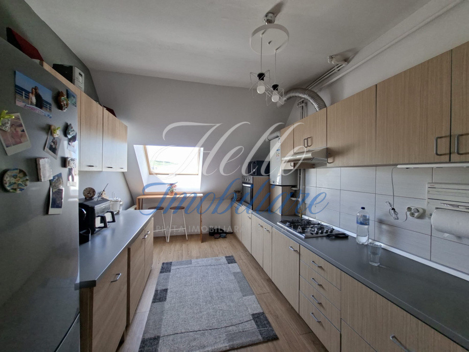 Apartament PE 2 NIVELE , 80 mp zona Porii 