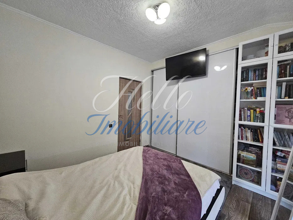 Apartament de vanzare 2 camere, 48mp zona PORII