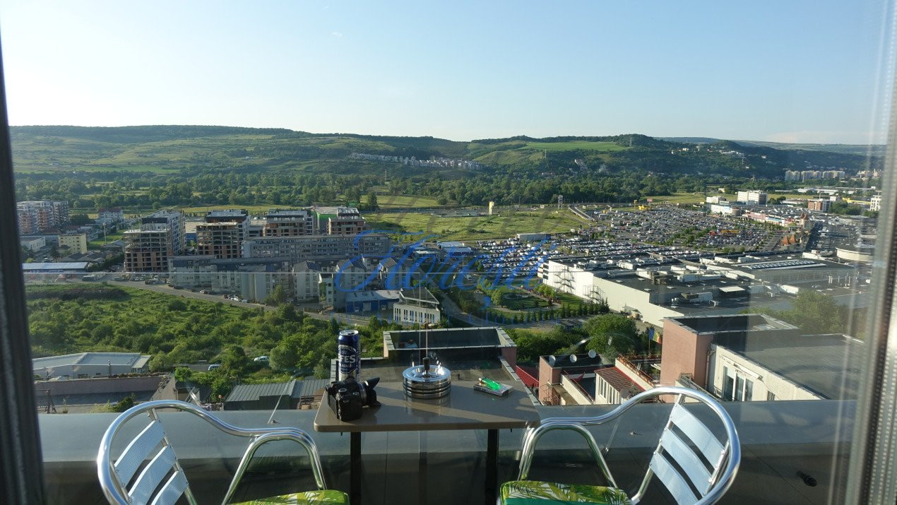 Apartament 3 camere, 64 mp, ultrafinisat, cu terasa, Zona Vivo Cluj!