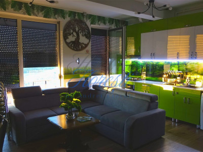 Apartament 3 camere, 64 mp, ultrafinisat, cu terasa, Zona Vivo Cluj!