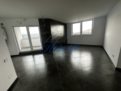 Apartament 90mp - 3 camere - zona Vivo, Floresti! 