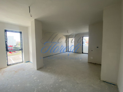 Apartament 68mp - 3 camere- parcare - zona Eroilor, Floresti!