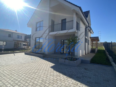 Casa semifinisata - 119 mp - curte 614 mp - zona Chinteni, Cluj!