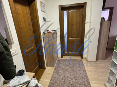 Apartament 3 camere, 54 mp, zona Terra