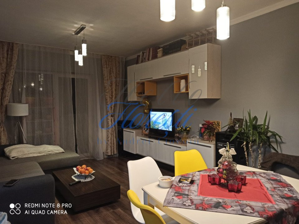 Apartament 2 camere 52mp, semidecomandat, zona Florilor 