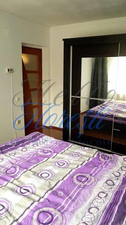 Apartament 2 camere 52mp, semidecomandat, zona Florilor 