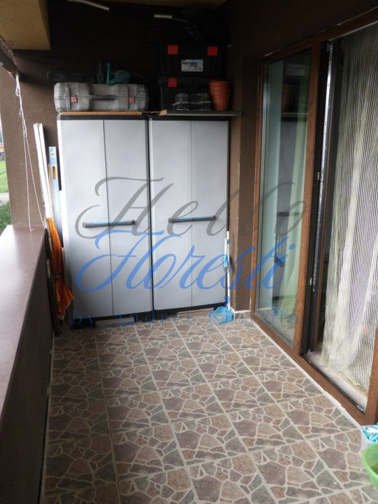 Apartament de 3 camere, semidecomandat, in zona Sesul de Sus